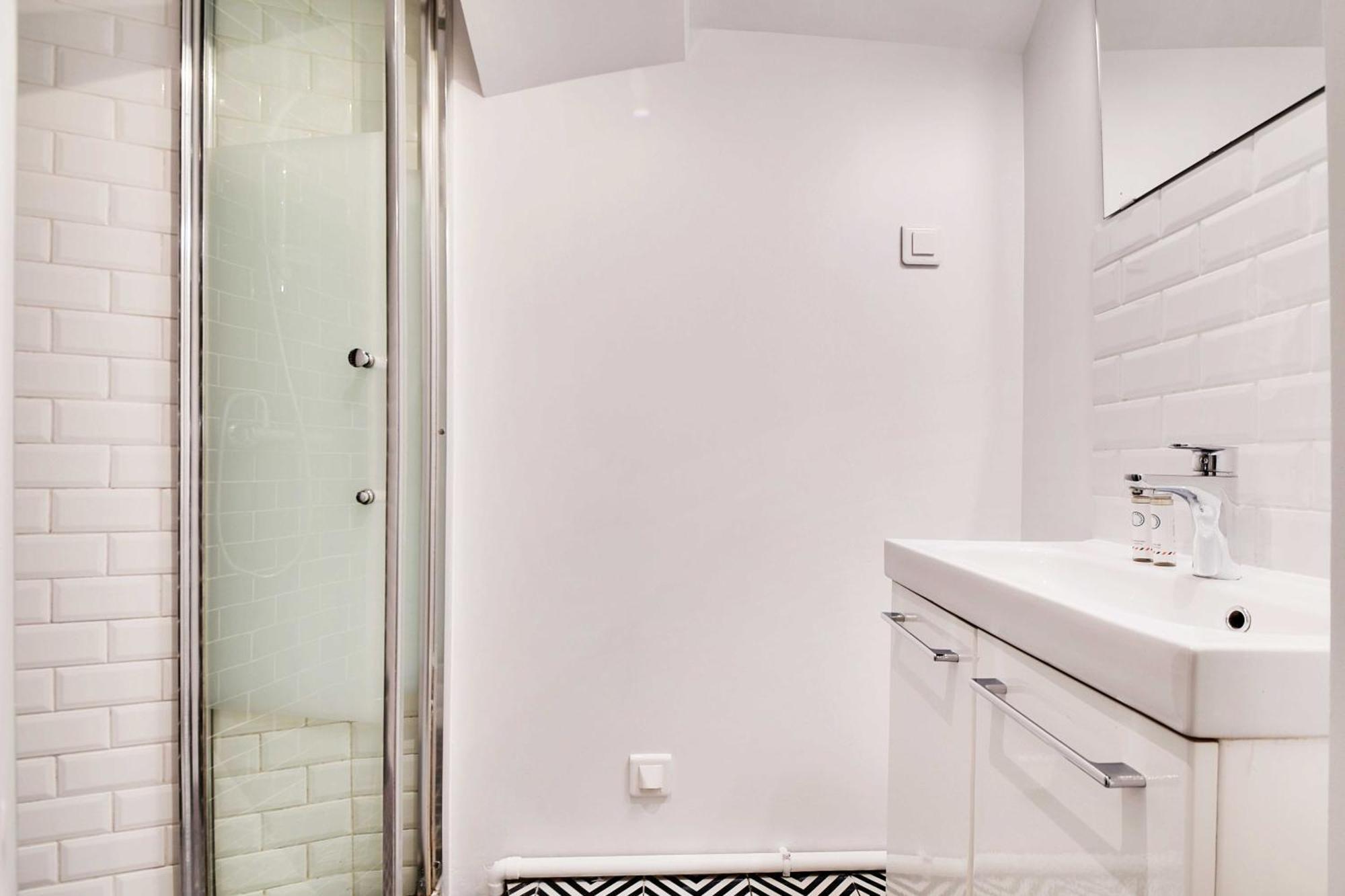Enchanting 2 Bdr Parisian Apartment Buitenkant foto